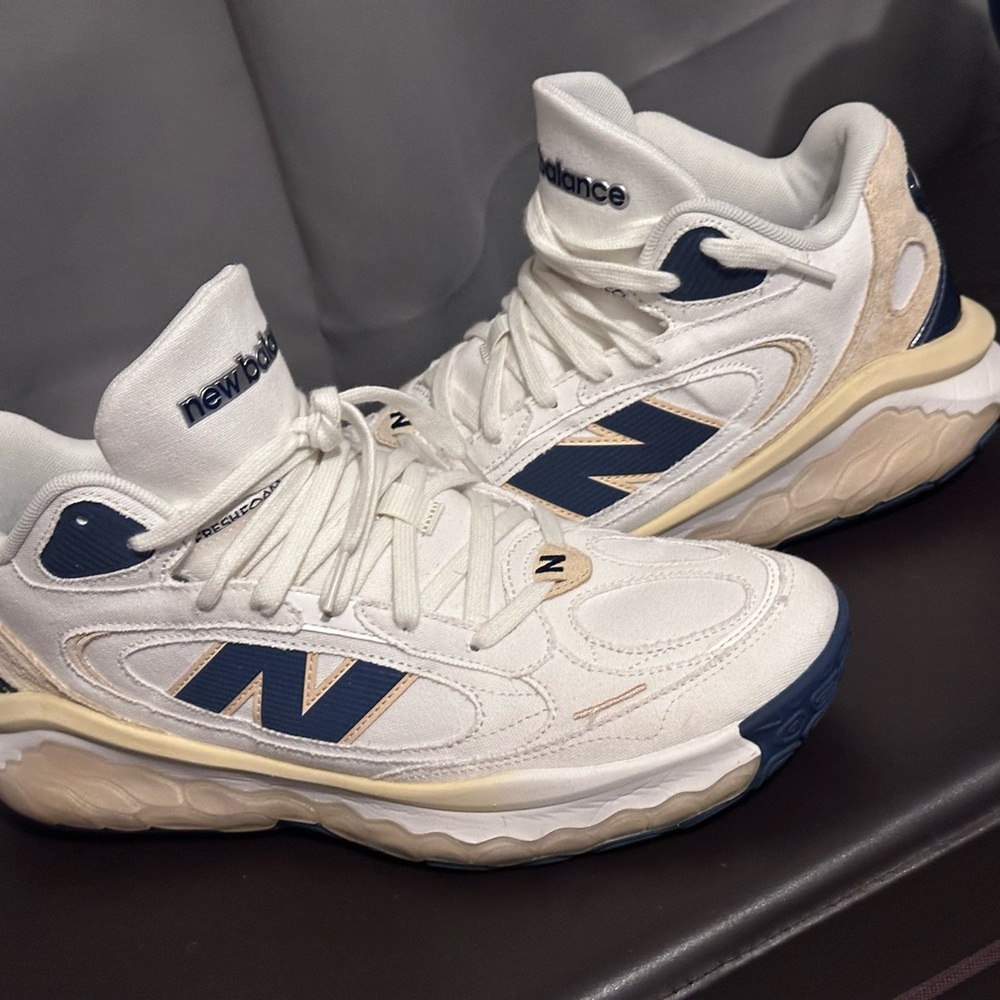 New Balance  fresh foam BB classic